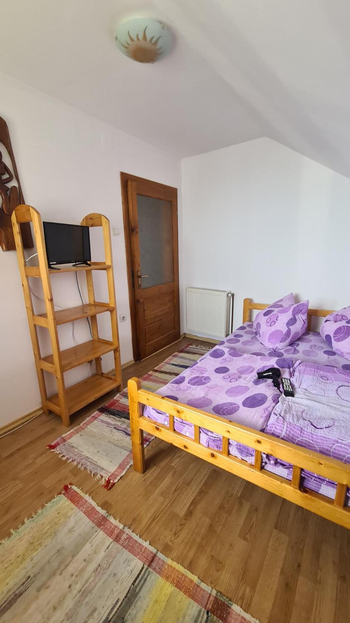 Eszter Panzio Bed and Breakfast Praid Buitenkant foto